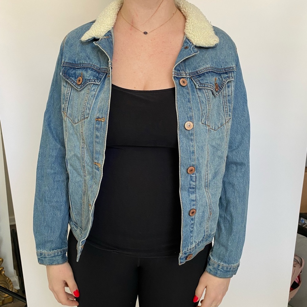 Abercrombie jean jacket with Sherpa